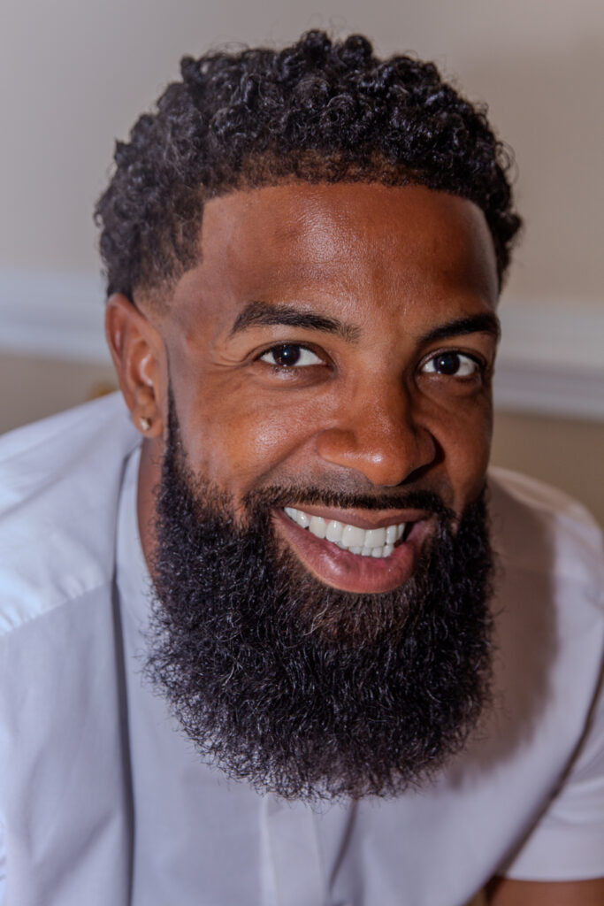 Professional head shot of smiling bearded man in Metro Atlanta